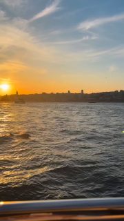 Book Now! #goldencitytours #bosphorussunsetcruise #private #oldtown